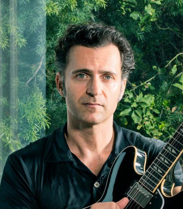 Dweezil Zappa